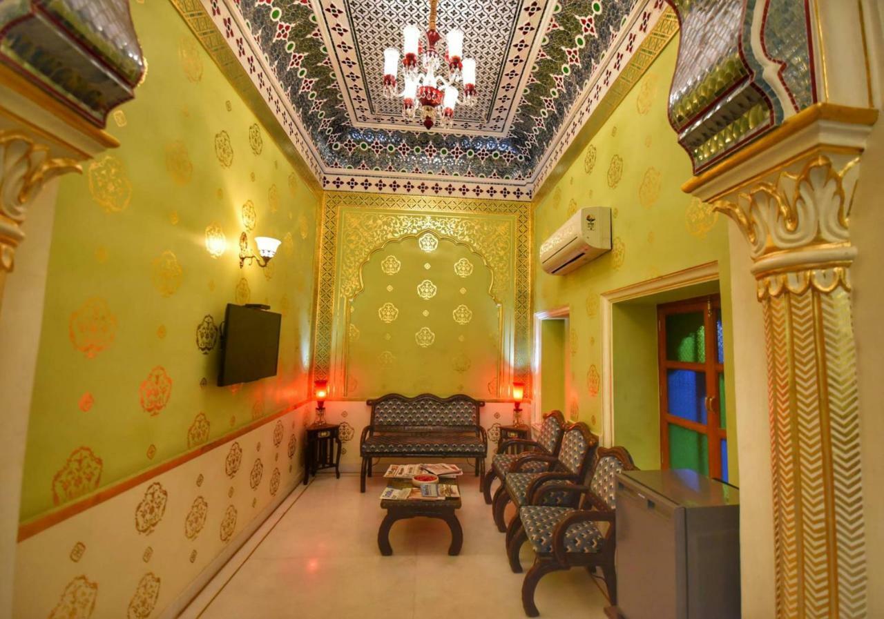 Nirbana Palace - A Heritage Hotel And Spa Jaipur Exterior foto